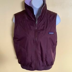 Reversible Patagonia maroon vest